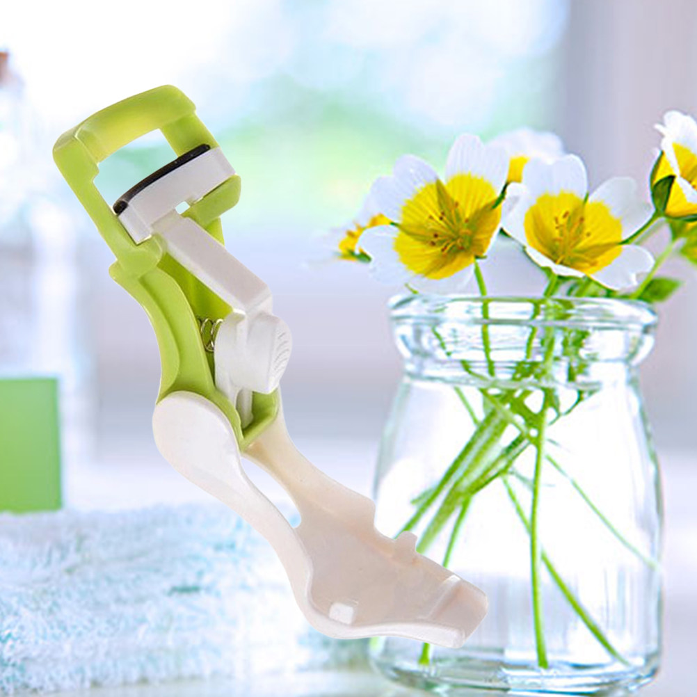 Penjepit Bulu Mata Mini, Bahan - Beauty Without Makeup ulasan dan harga